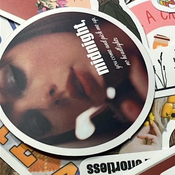 5for$10 Singer Taylor Swift Vibrant 50Pc Album Stickers Stick on Notebook - Picture 2 of 4